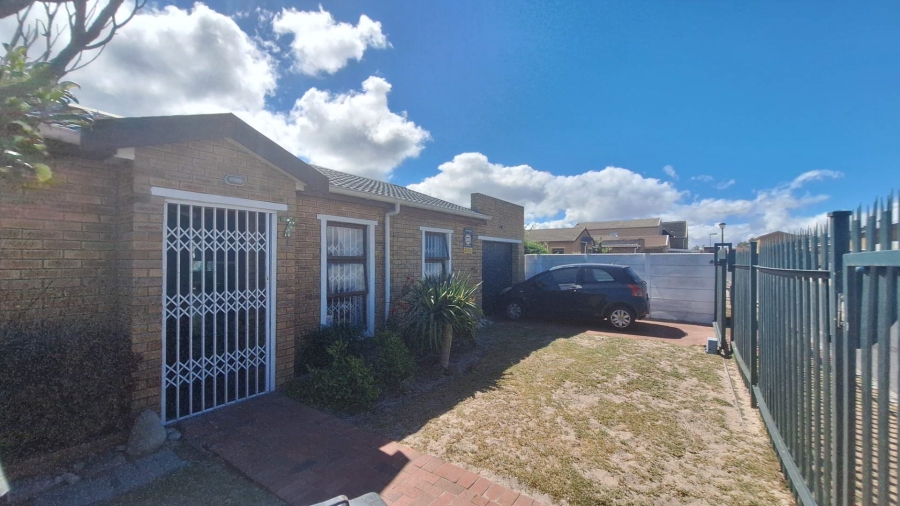 2 Bedroom Property for Sale in Costa Da Gama Western Cape